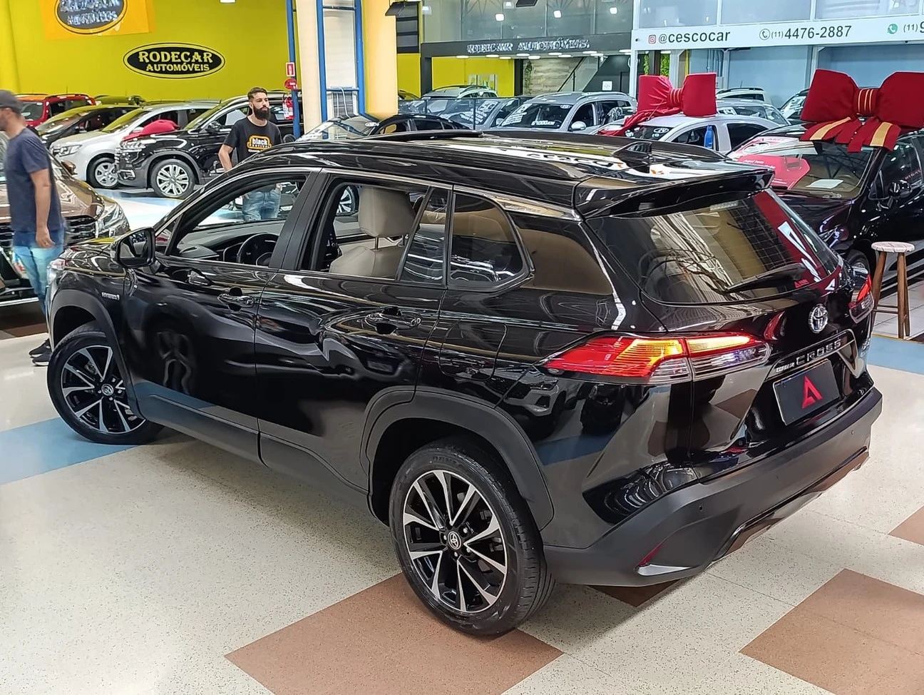 TOYOTA COROLLA CROSS