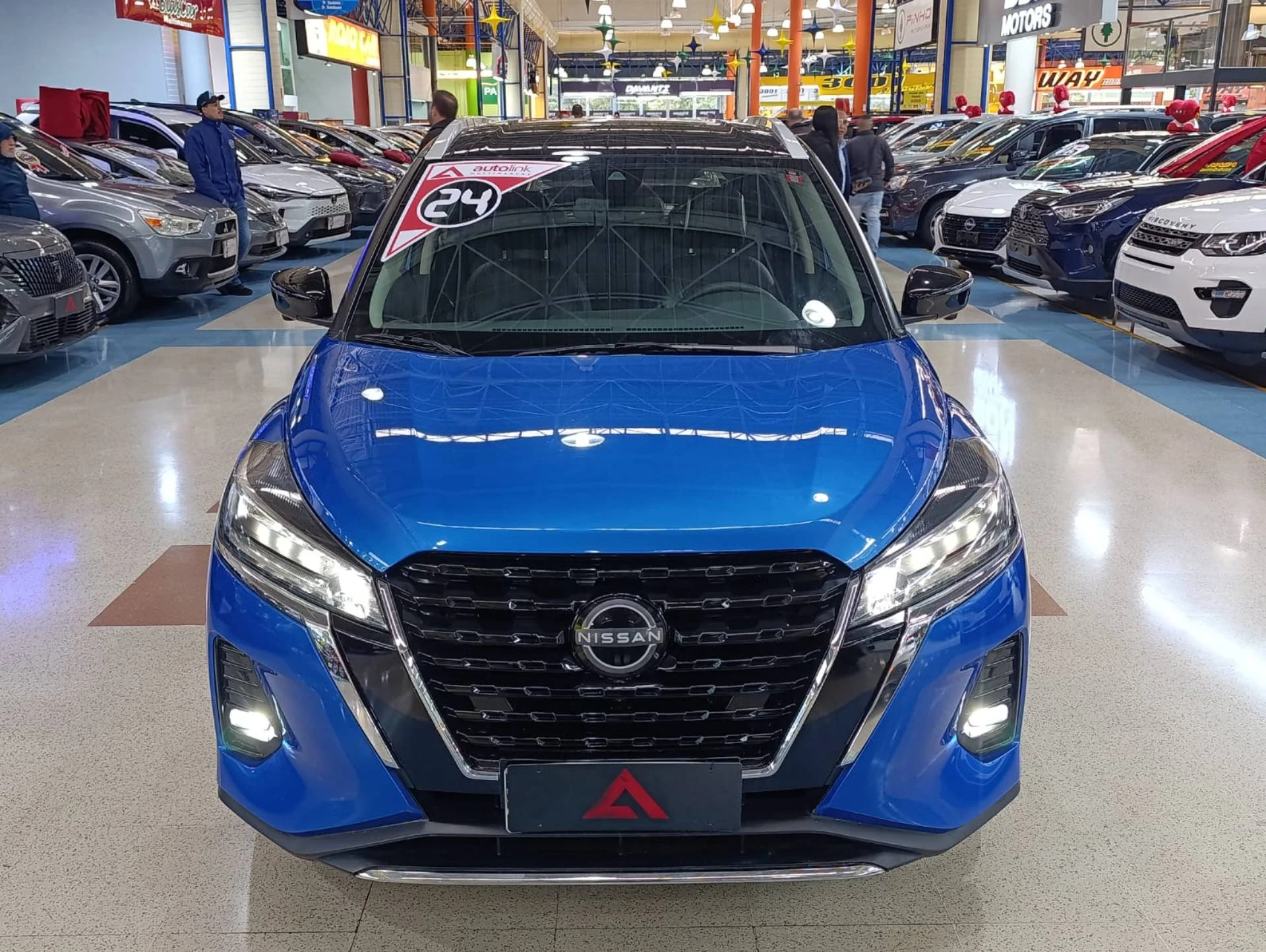 NISSAN KICKS
