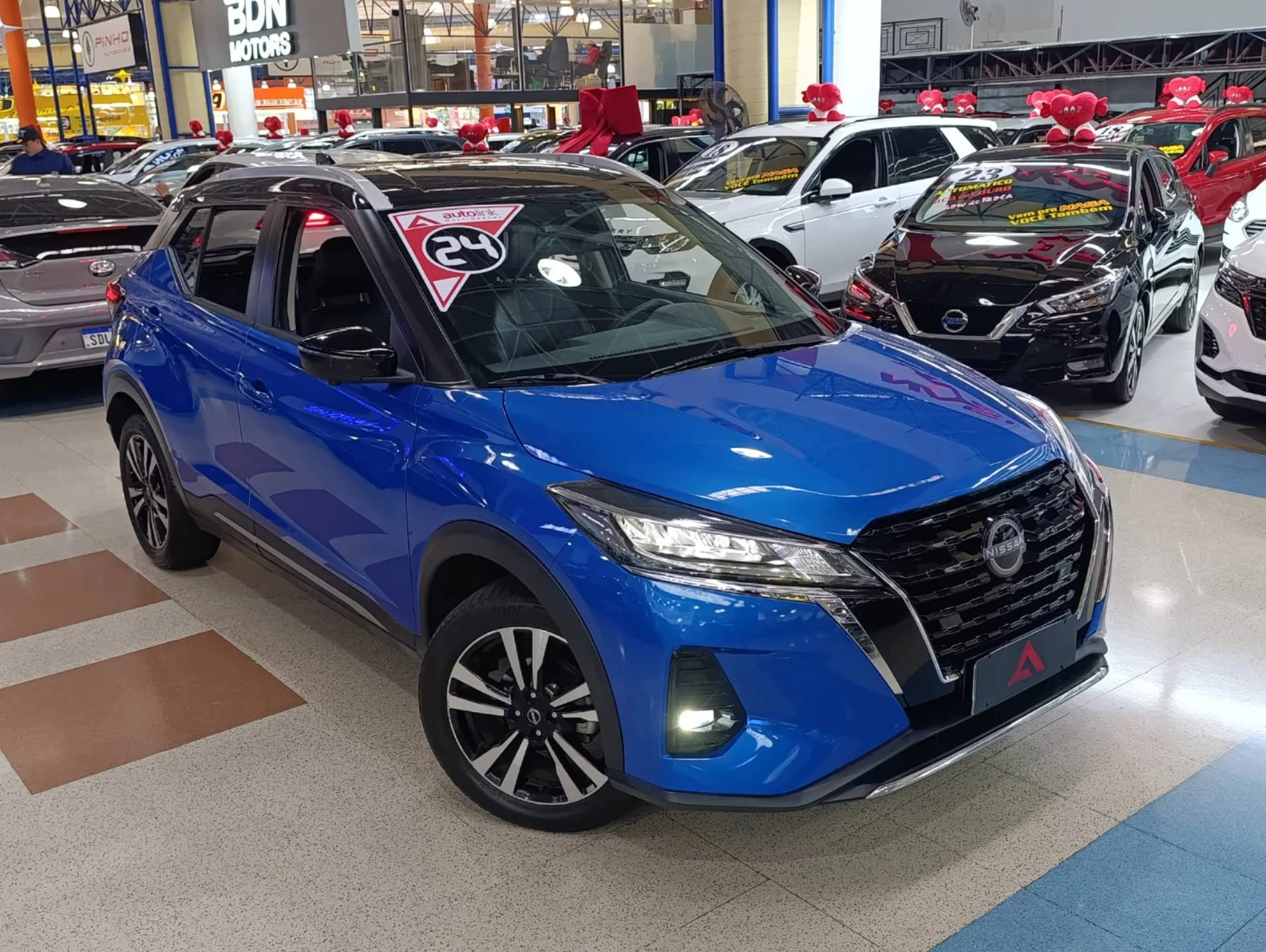 NISSAN KICKS