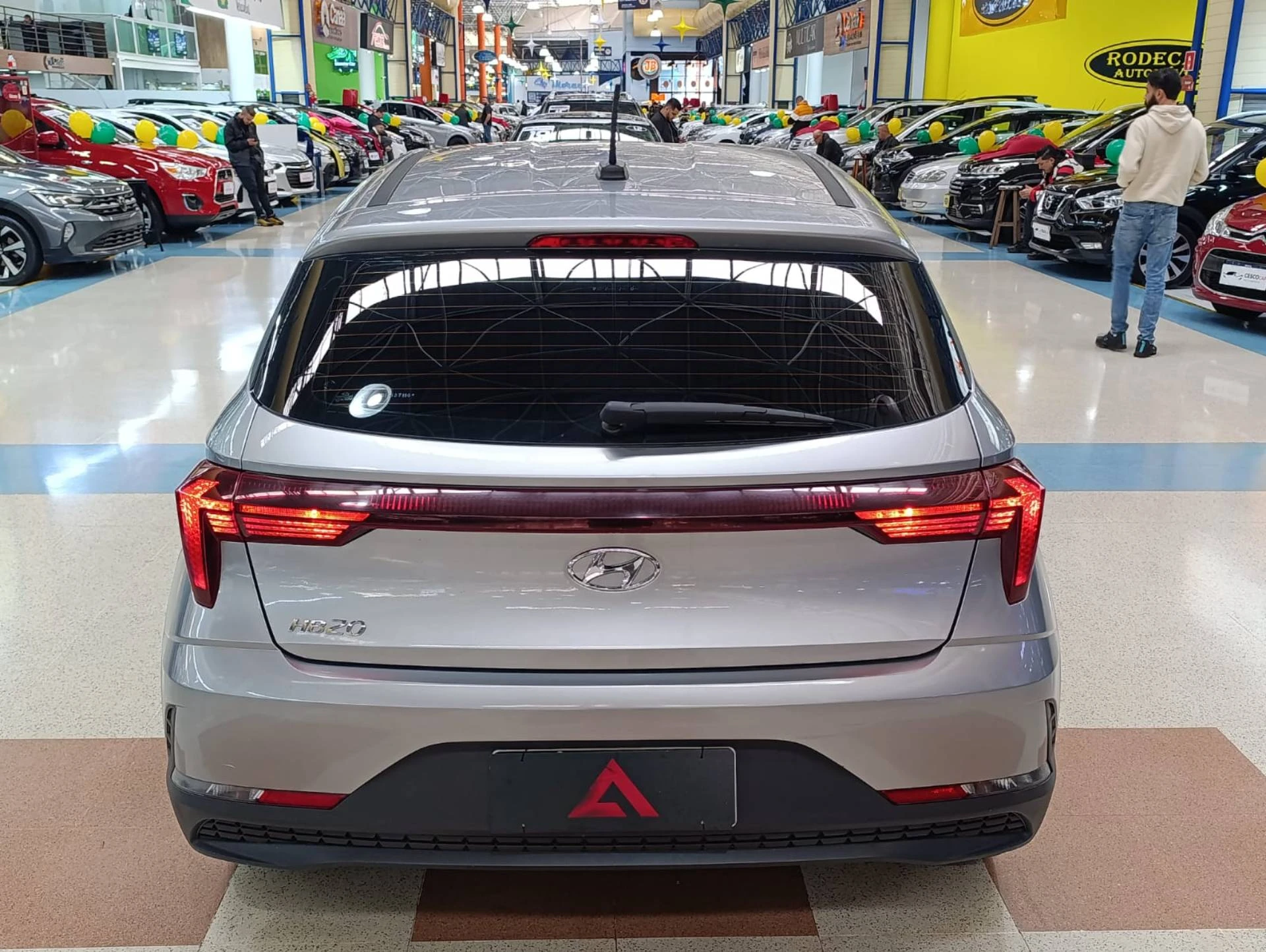 HYUNDAI HB20