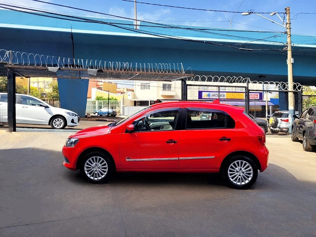 VOLKSWAGEN GOL