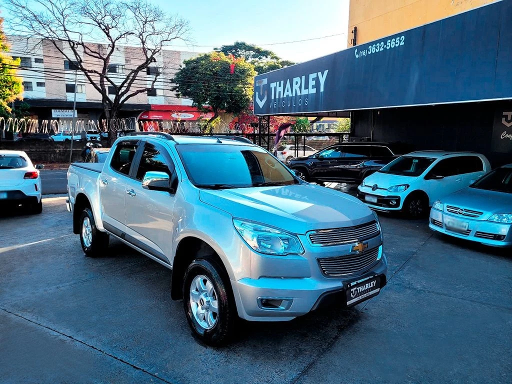 CHEVROLET S10