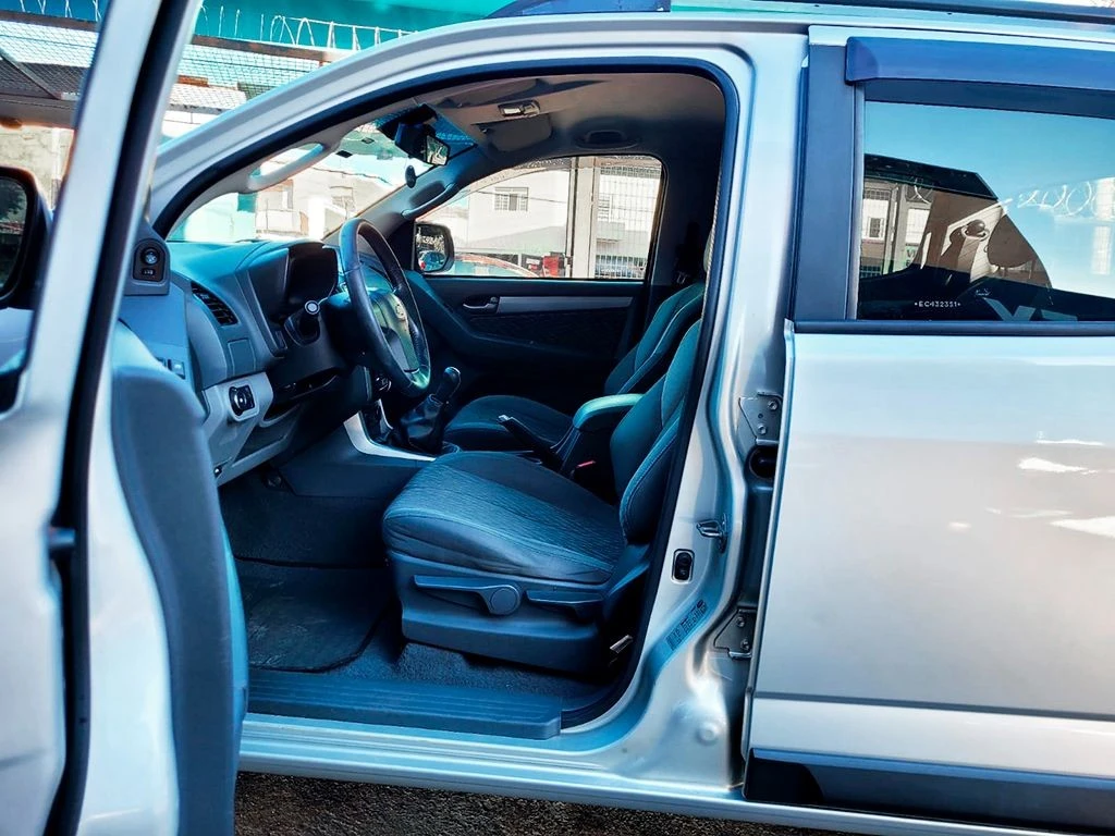 CHEVROLET S10