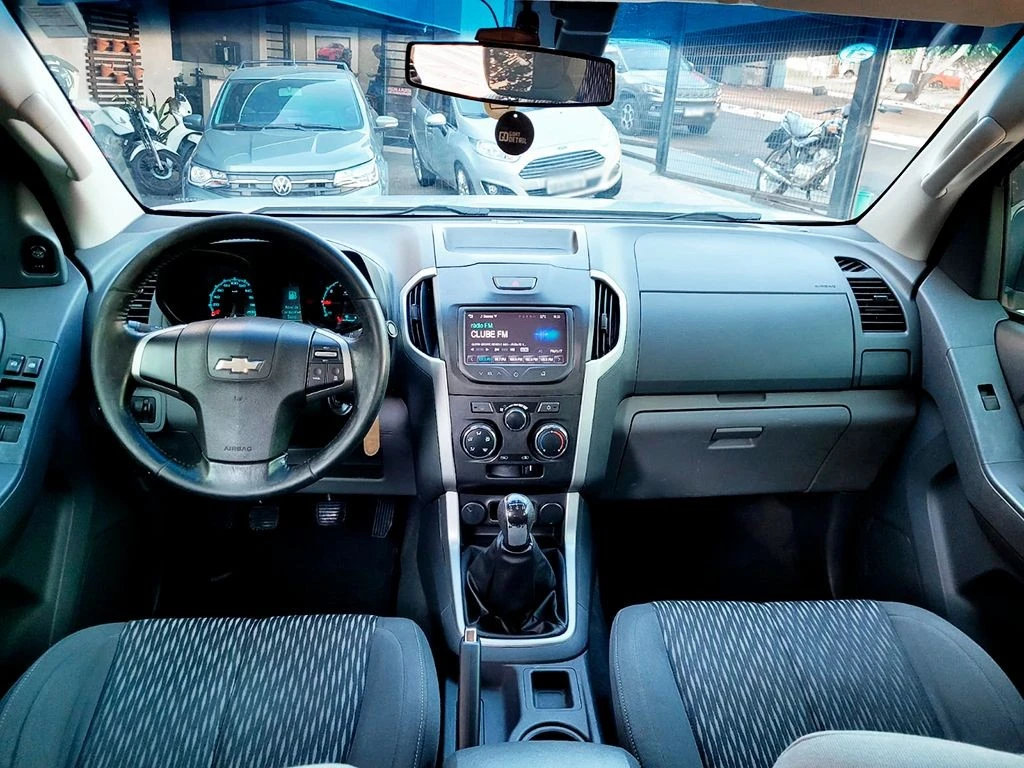 CHEVROLET S10