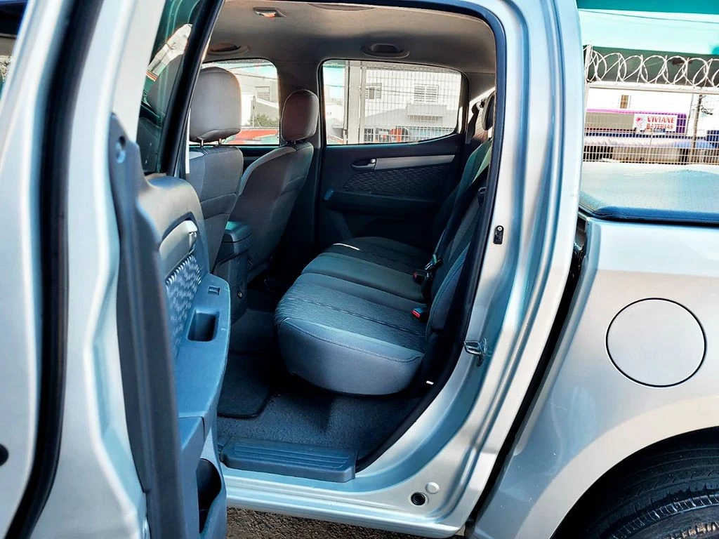 CHEVROLET S10