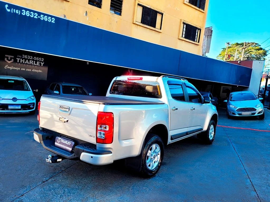 CHEVROLET S10