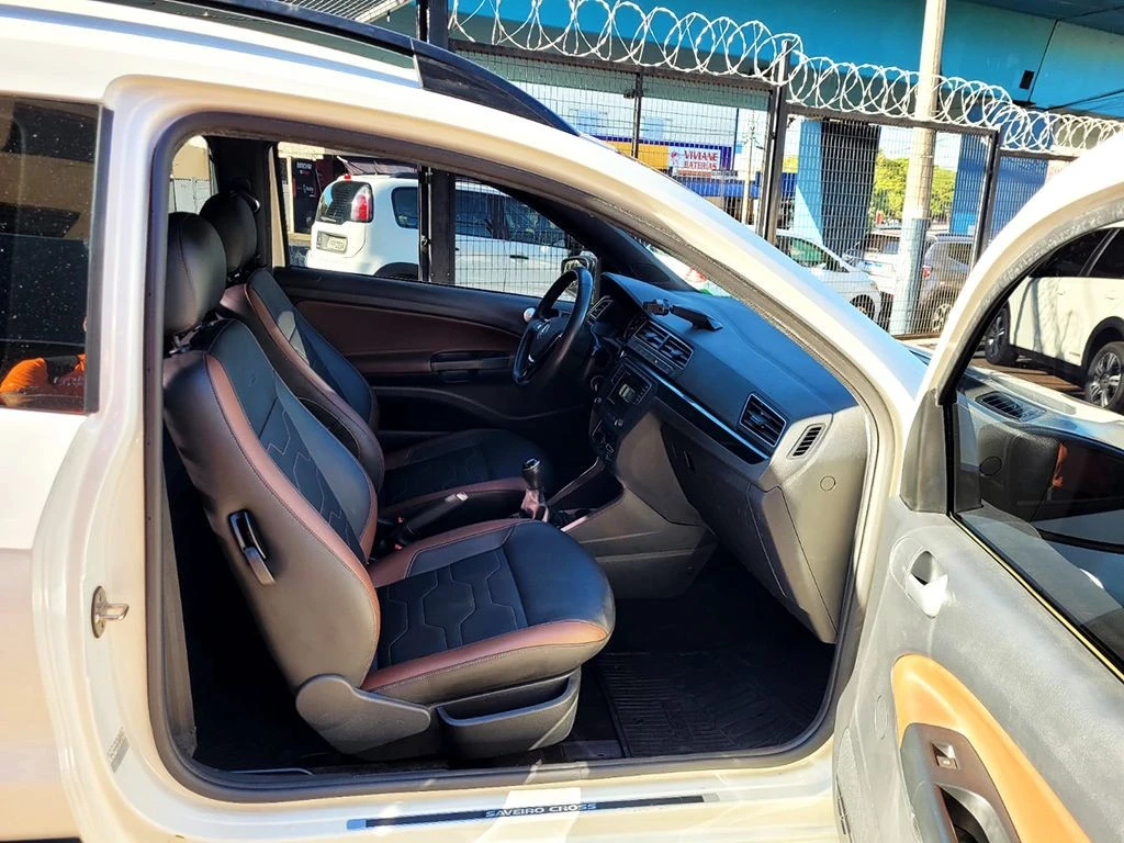 VOLKSWAGEN SAVEIRO