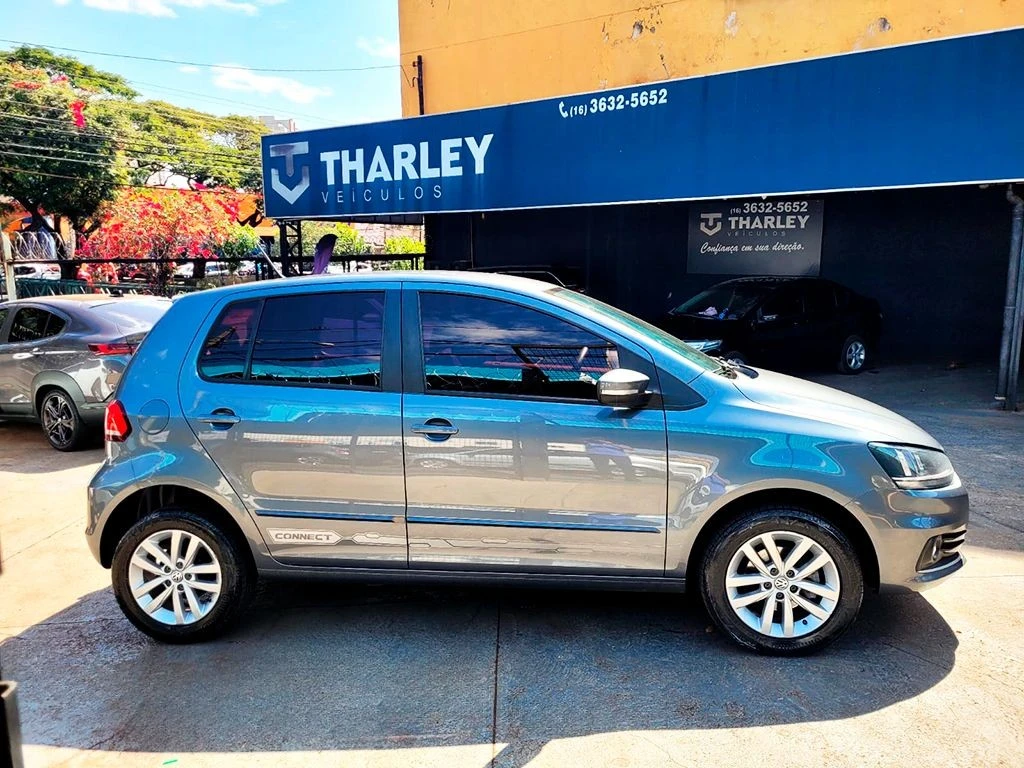 VOLKSWAGEN FOX