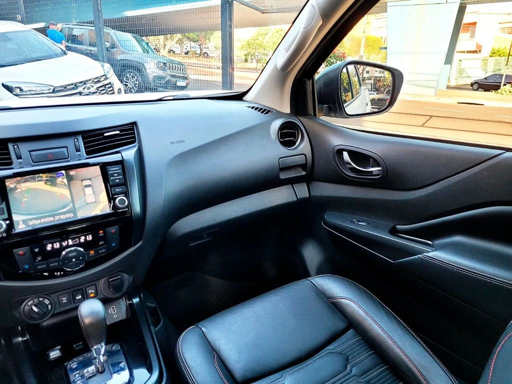 NISSAN FRONTIER
