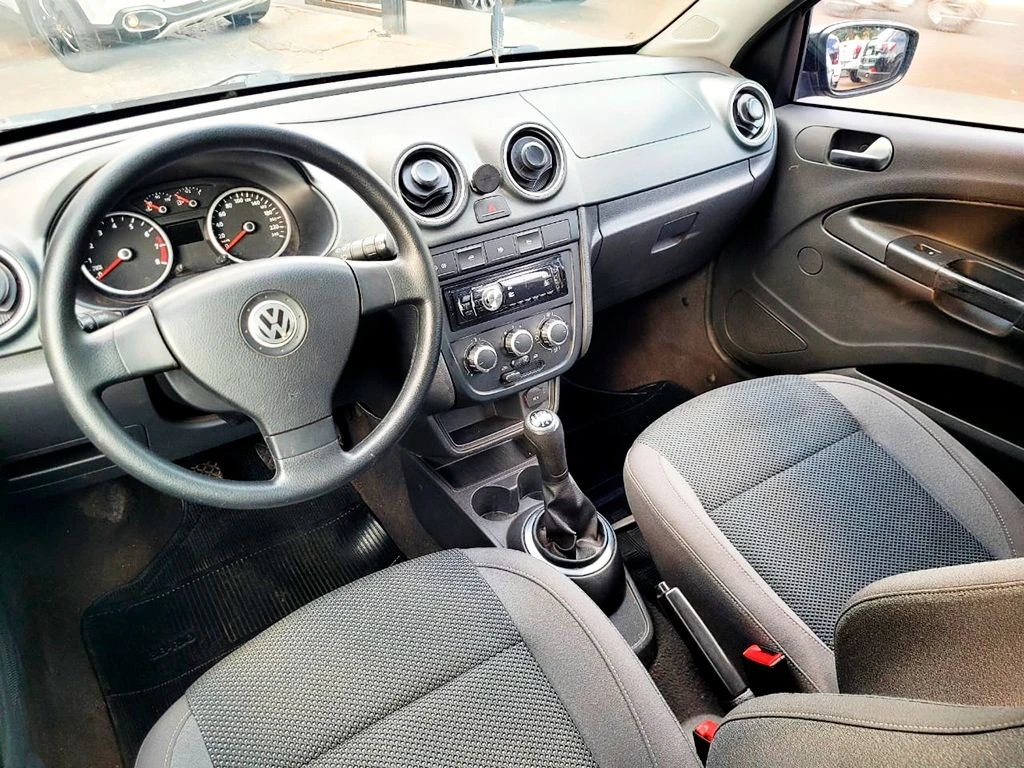 VOLKSWAGEN GOL