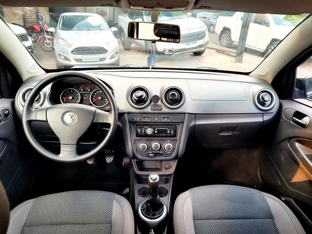 VOLKSWAGEN GOL