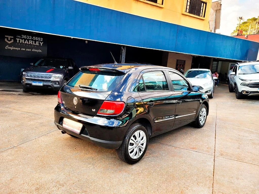 VOLKSWAGEN GOL