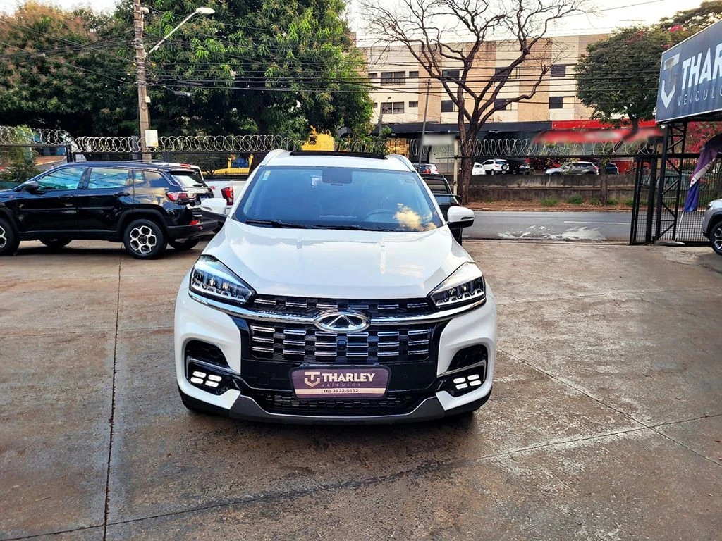 CHERY TIGGO 8