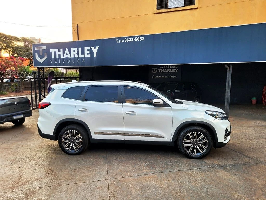 CHERY TIGGO 8