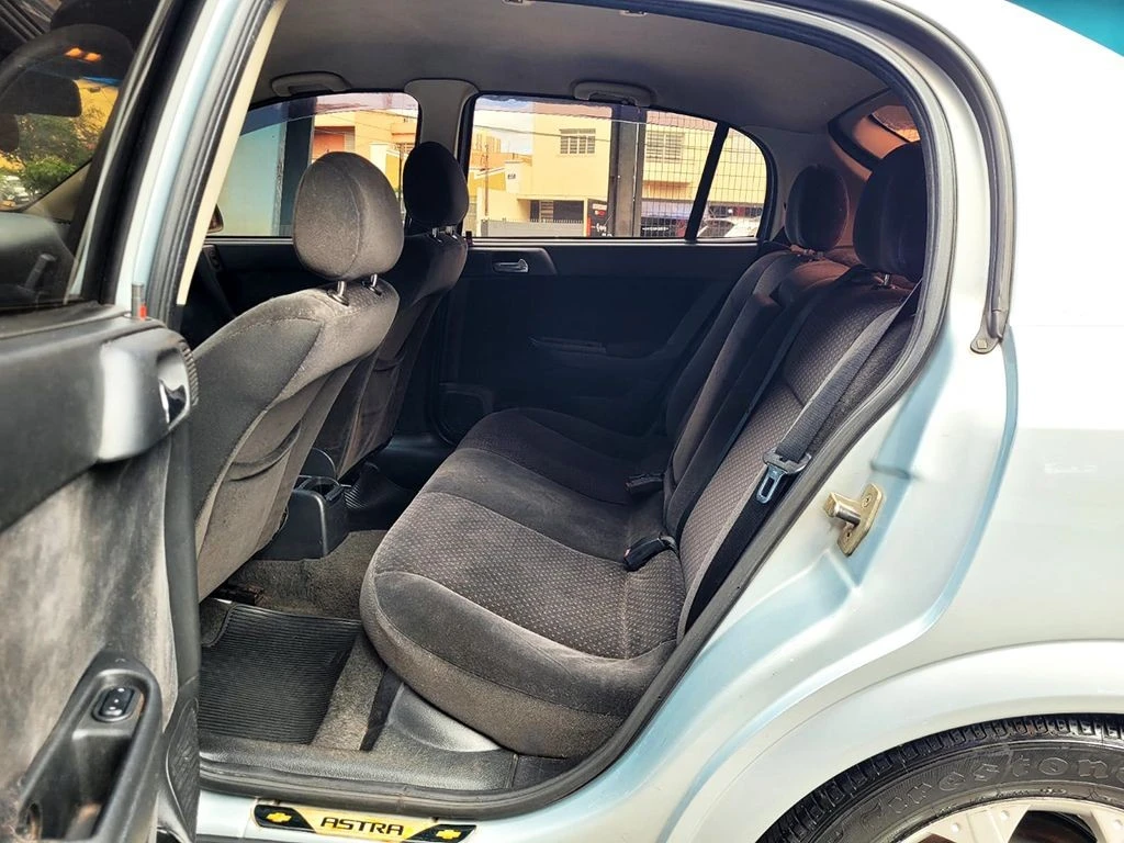 CHEVROLET ASTRA