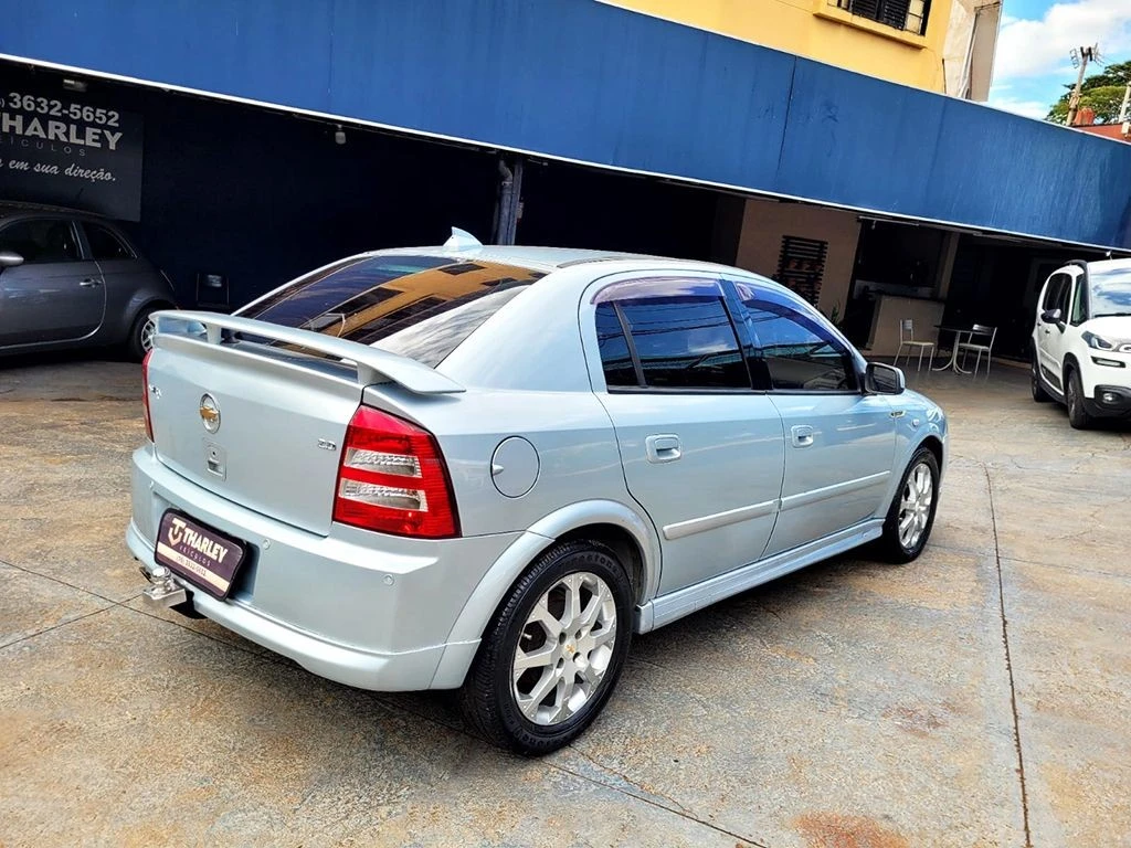CHEVROLET ASTRA