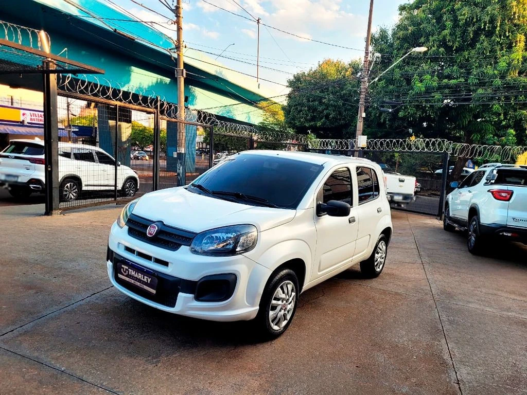 FIAT UNO