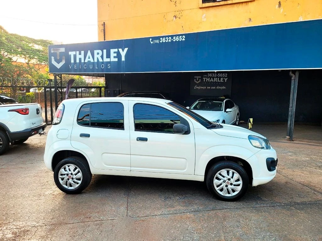 FIAT UNO