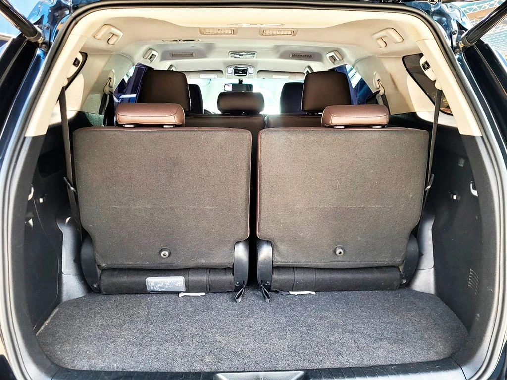 TOYOTA HILUX SW4