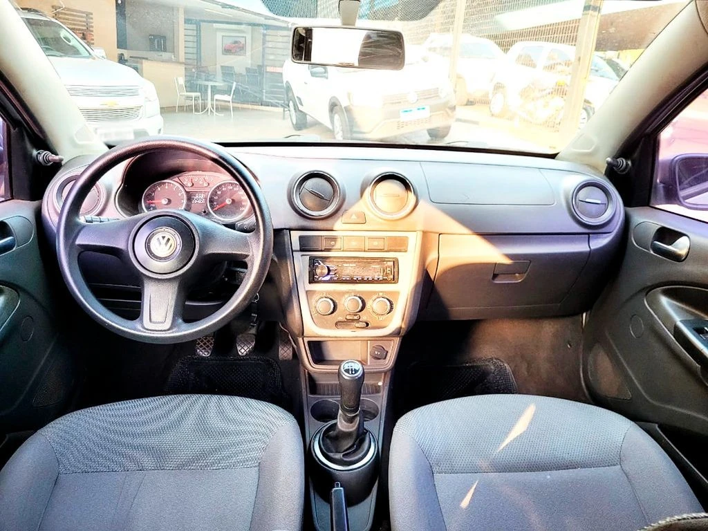 VOLKSWAGEN GOL