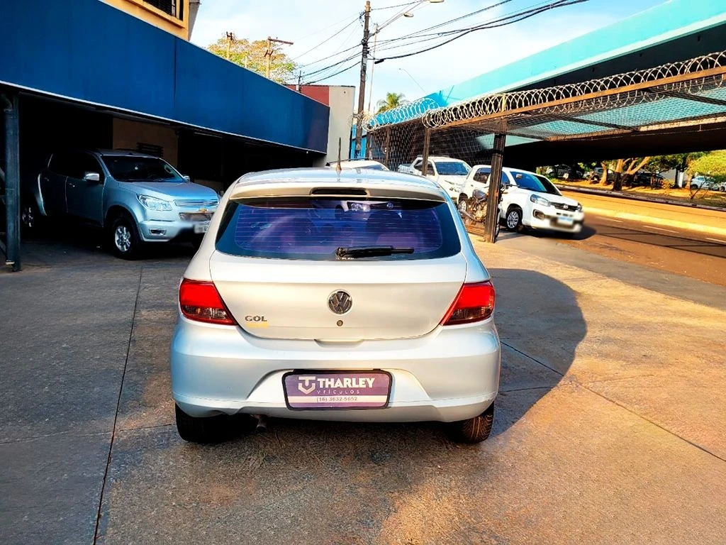 VOLKSWAGEN GOL