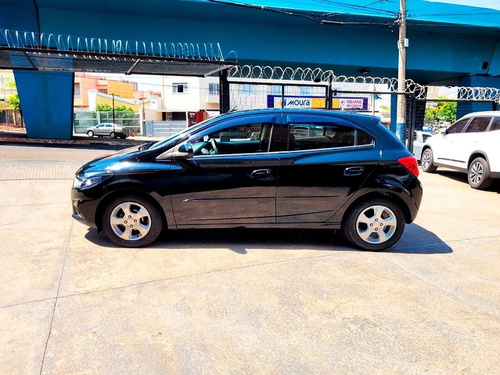 CHEVROLET ONIX