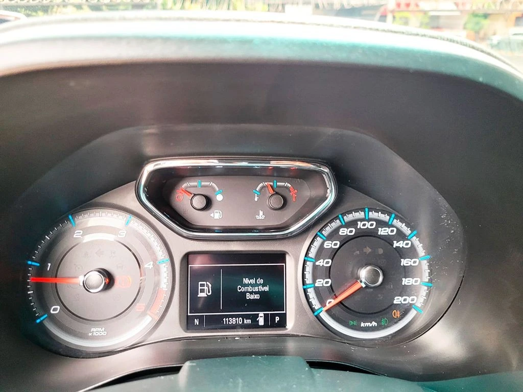 CHEVROLET S10