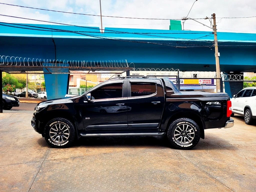 CHEVROLET S10