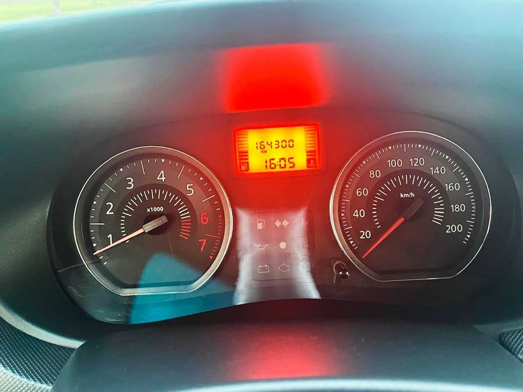 RENAULT LOGAN