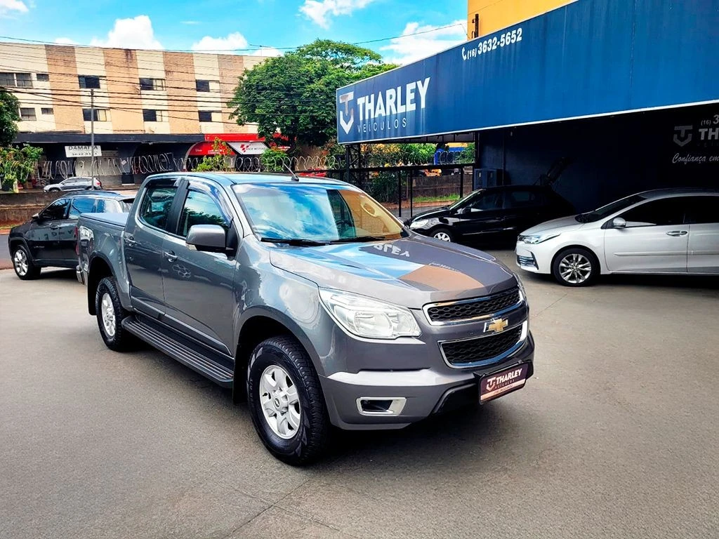 CHEVROLET S10