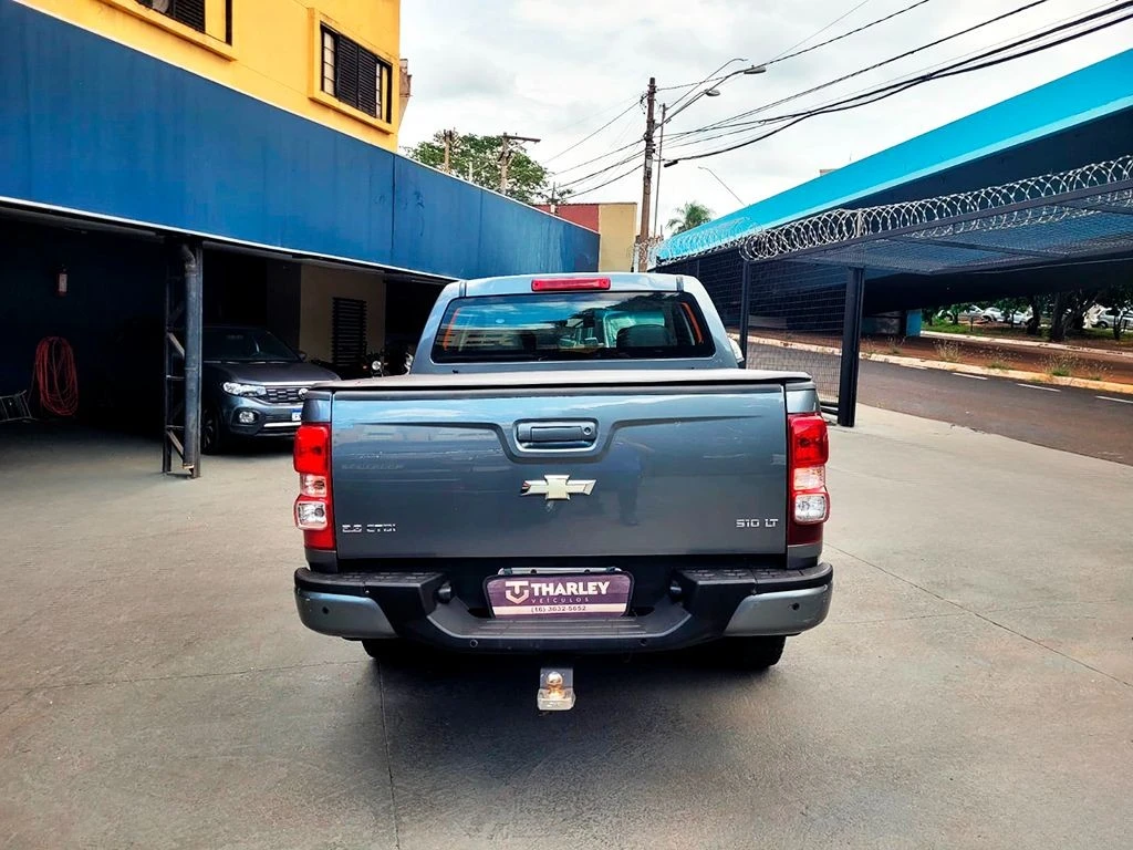 CHEVROLET S10