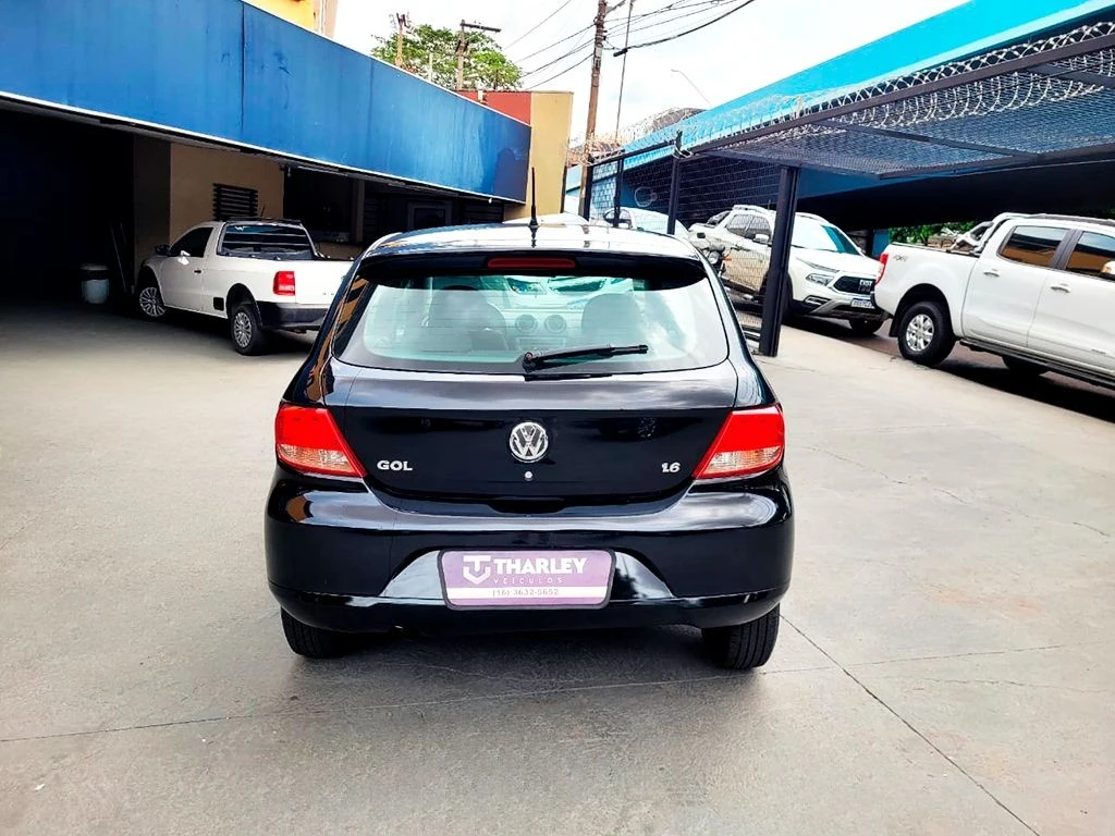 VOLKSWAGEN GOL