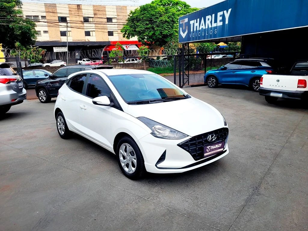 HYUNDAI HB20