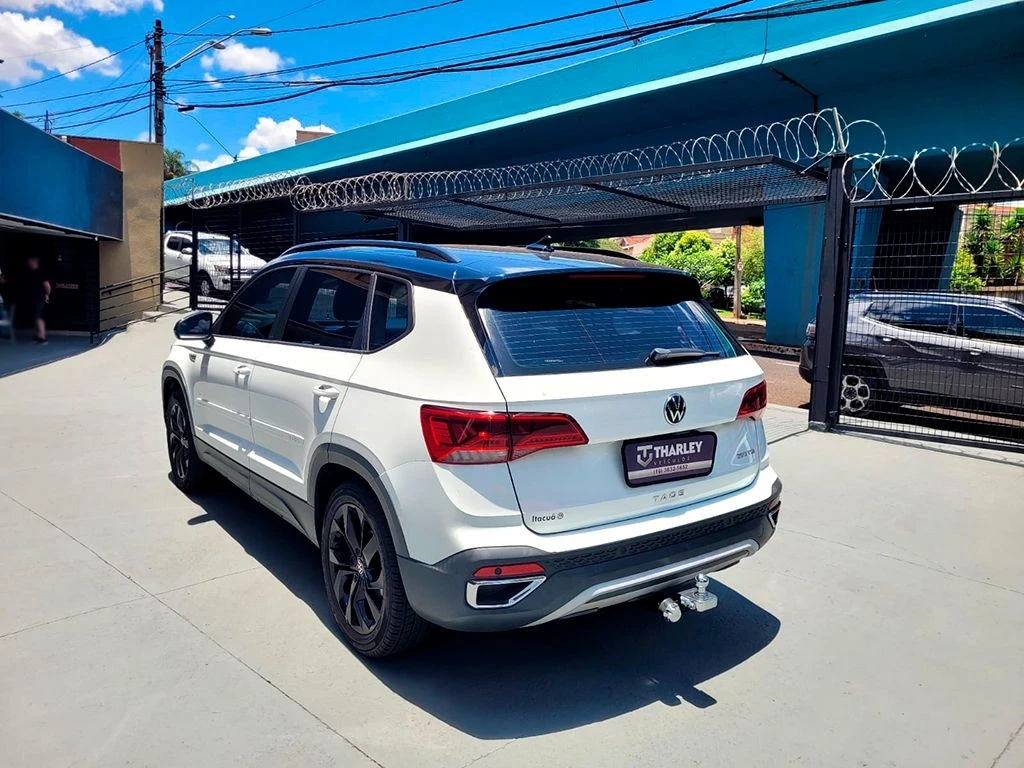 VOLKSWAGEN TAOS