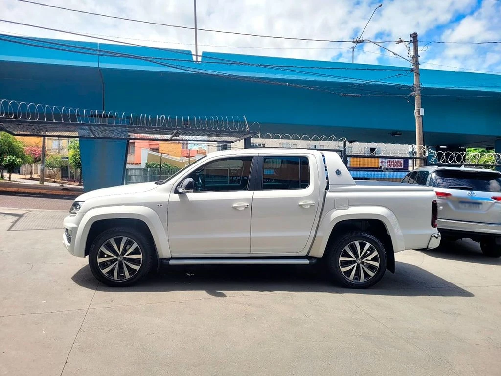 VOLKSWAGEN AMAROK