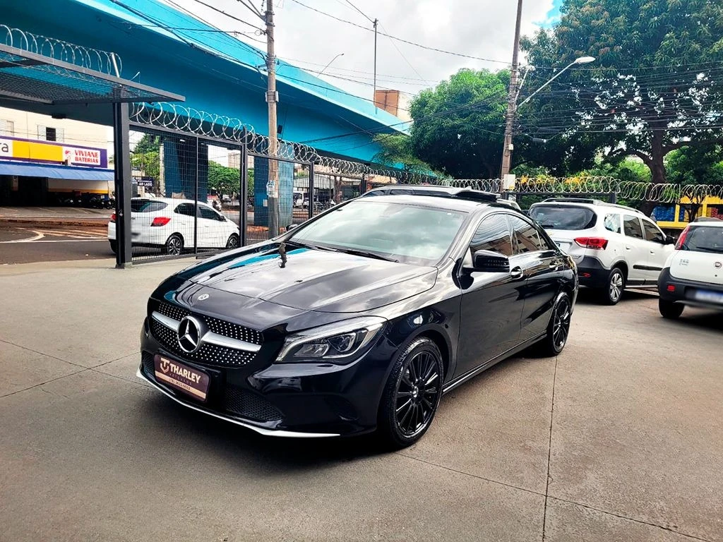 MERCEDES-BENZ CLA 180