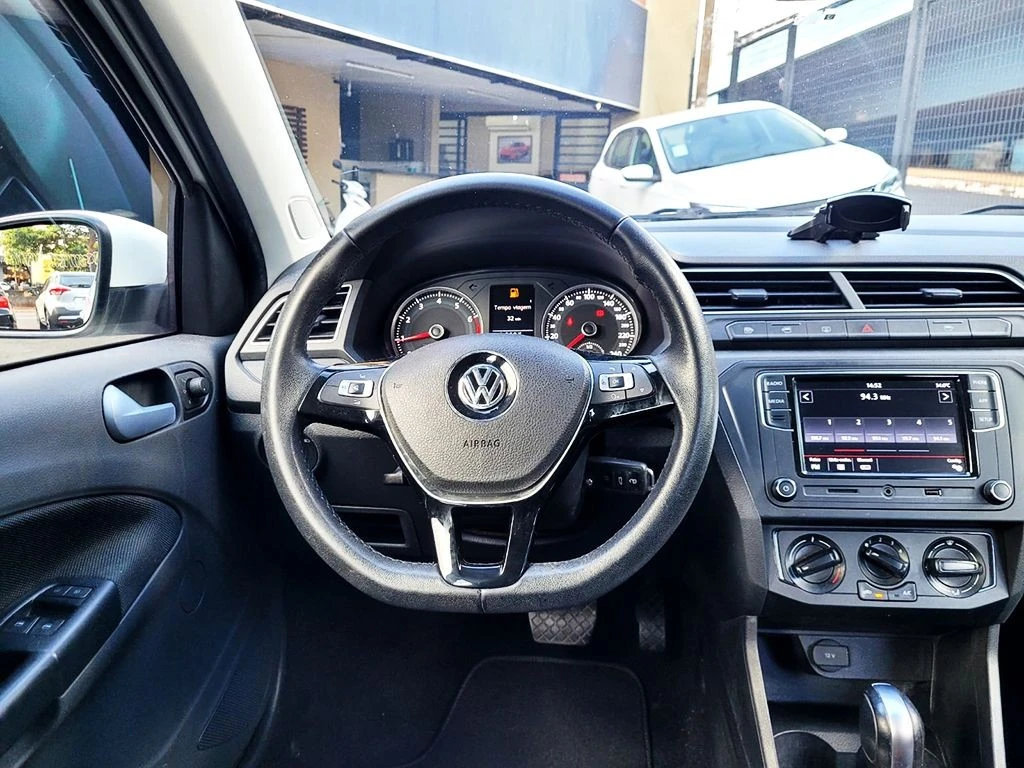 VOLKSWAGEN GOL