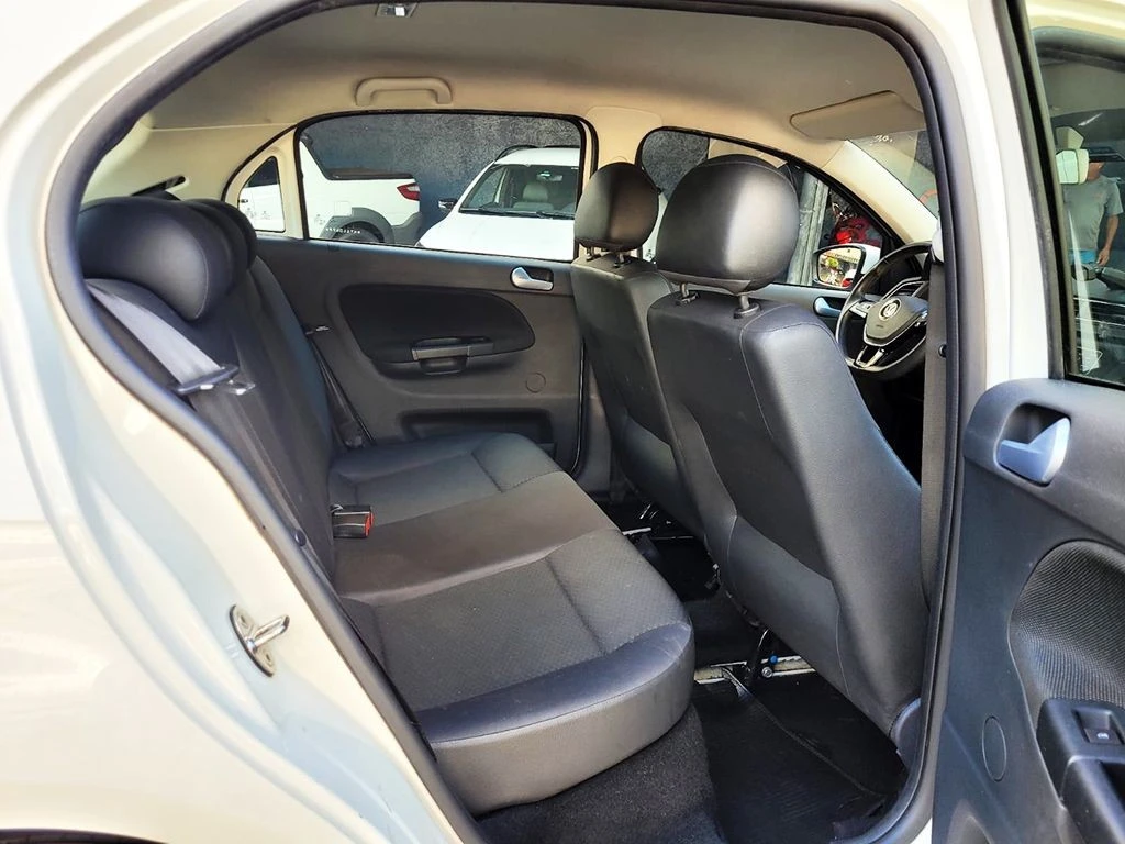 VOLKSWAGEN GOL