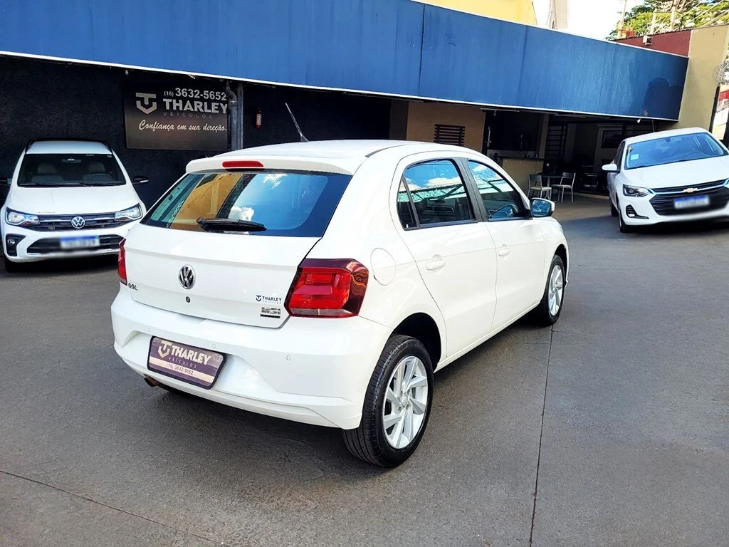 VOLKSWAGEN GOL