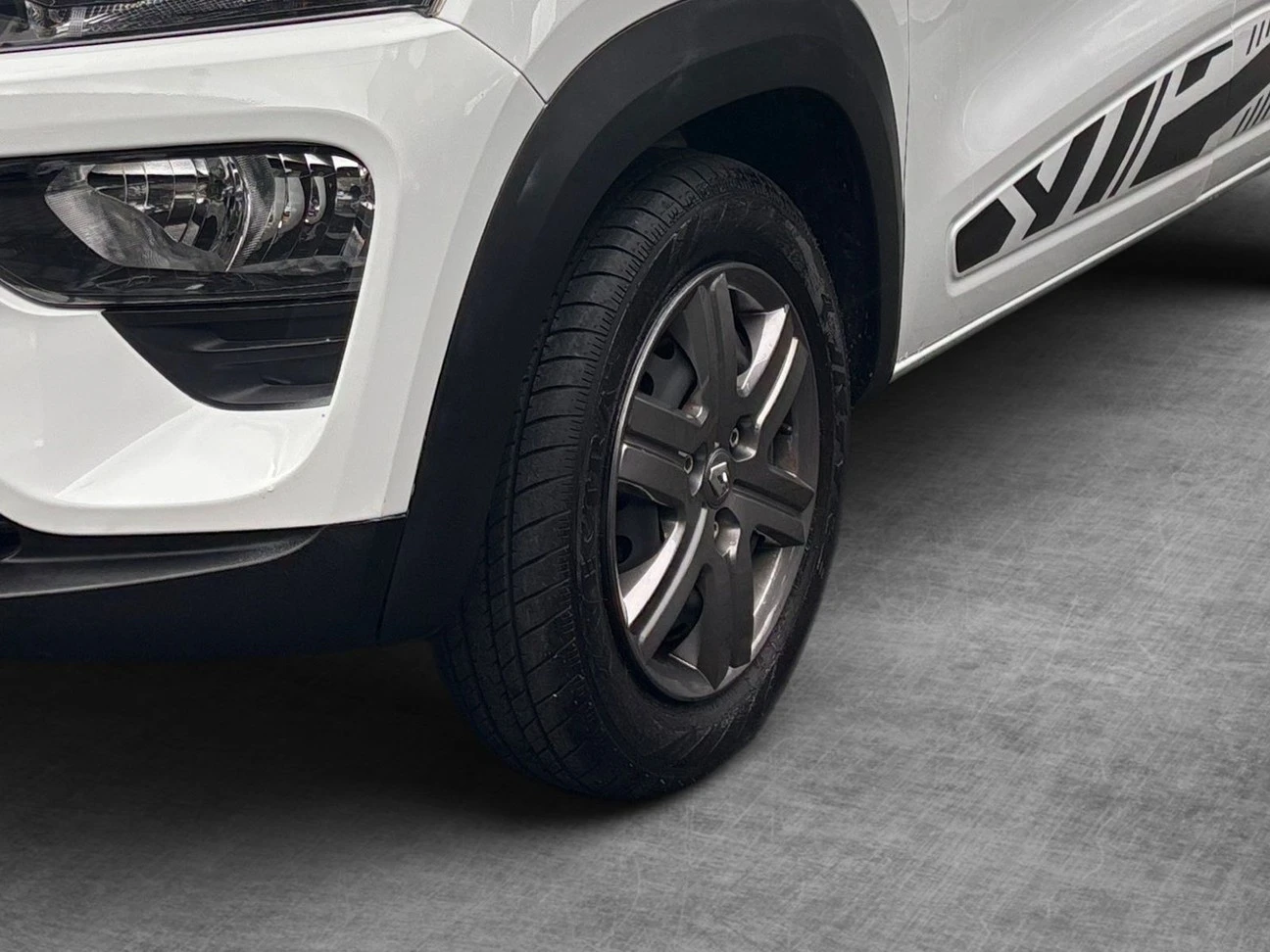 RENAULT KWID