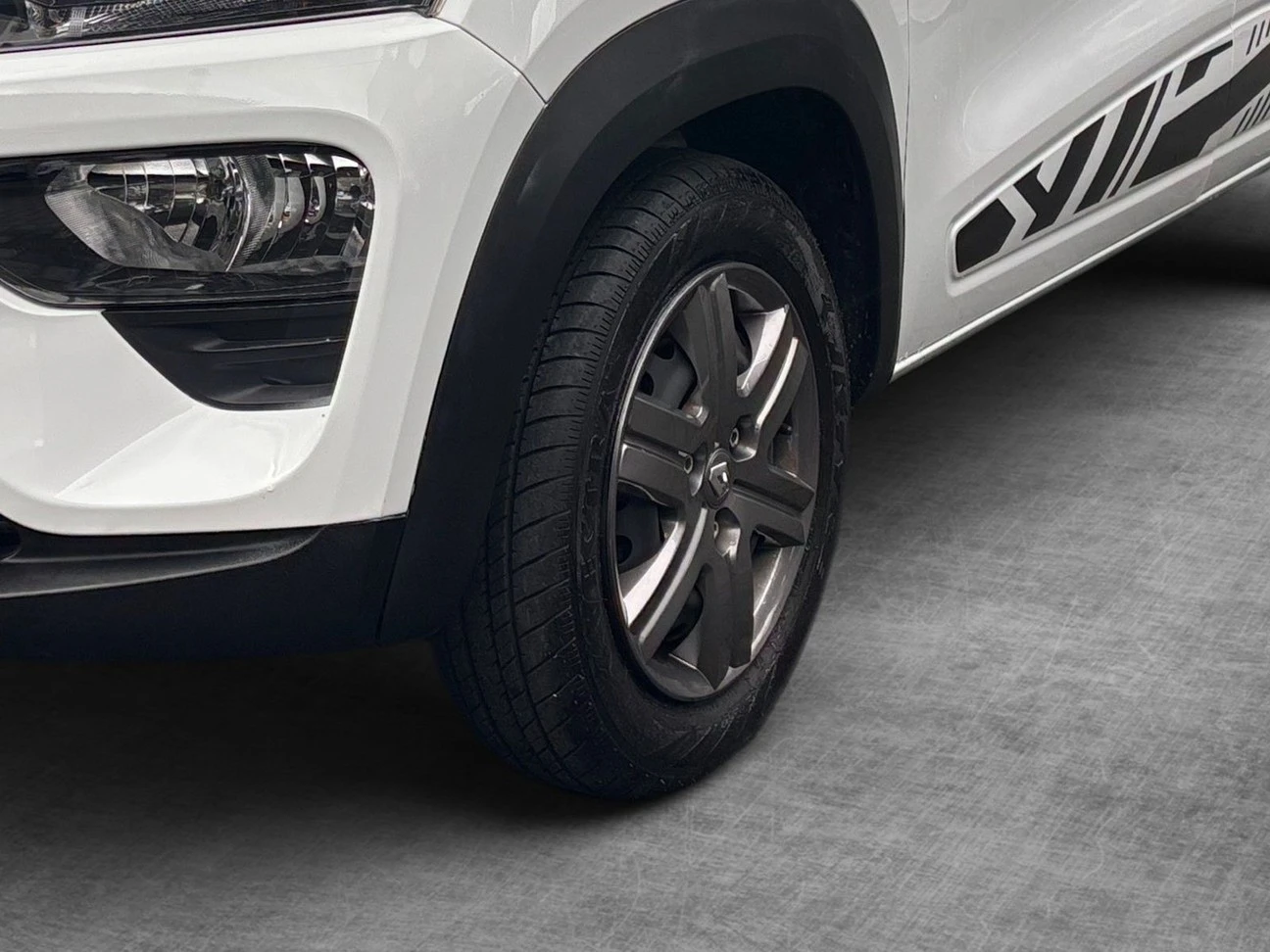 RENAULT KWID