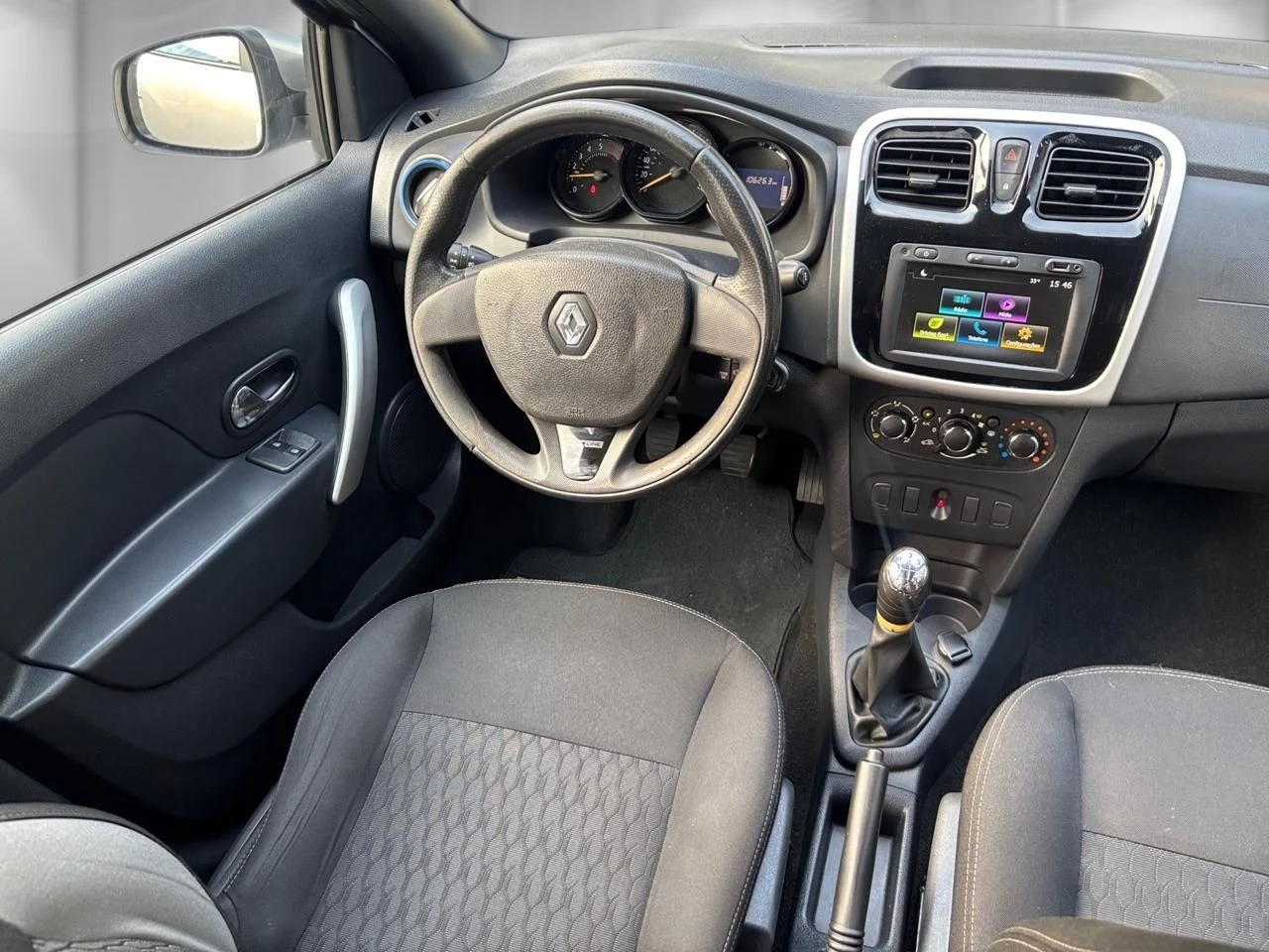 RENAULT SANDERO