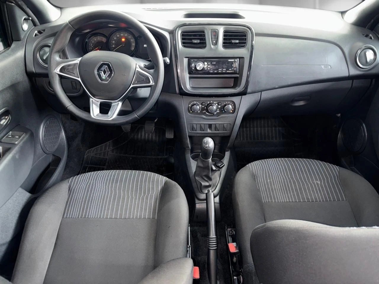 RENAULT LOGAN