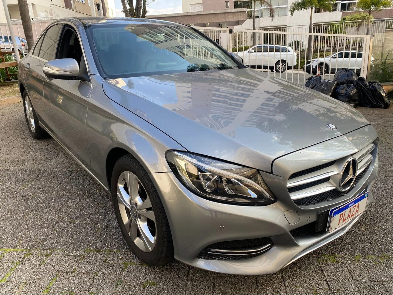 MERCEDES-BENZ C 180