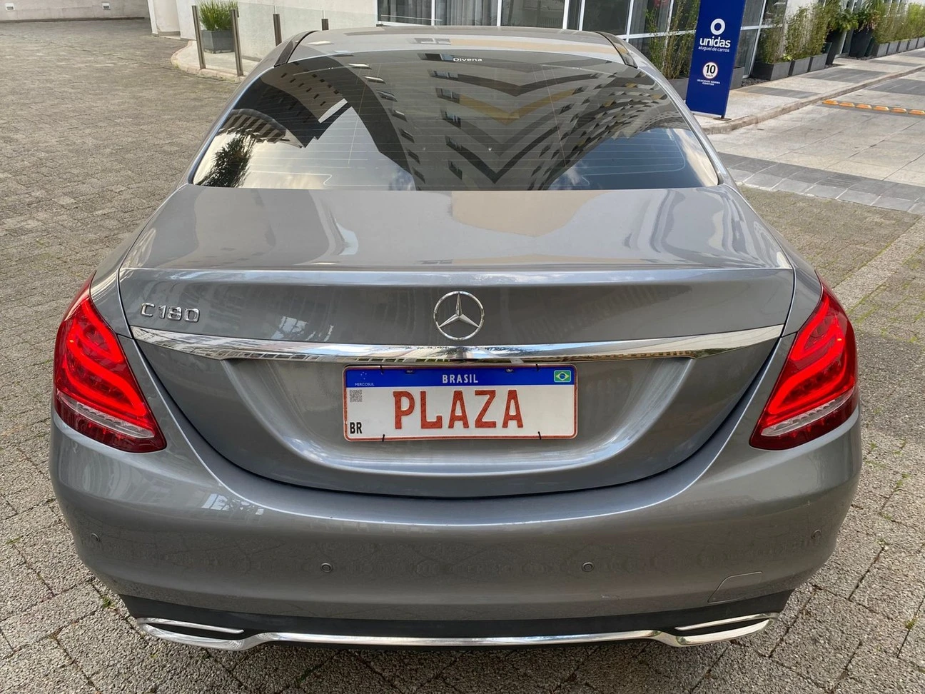 MERCEDES-BENZ C 180
