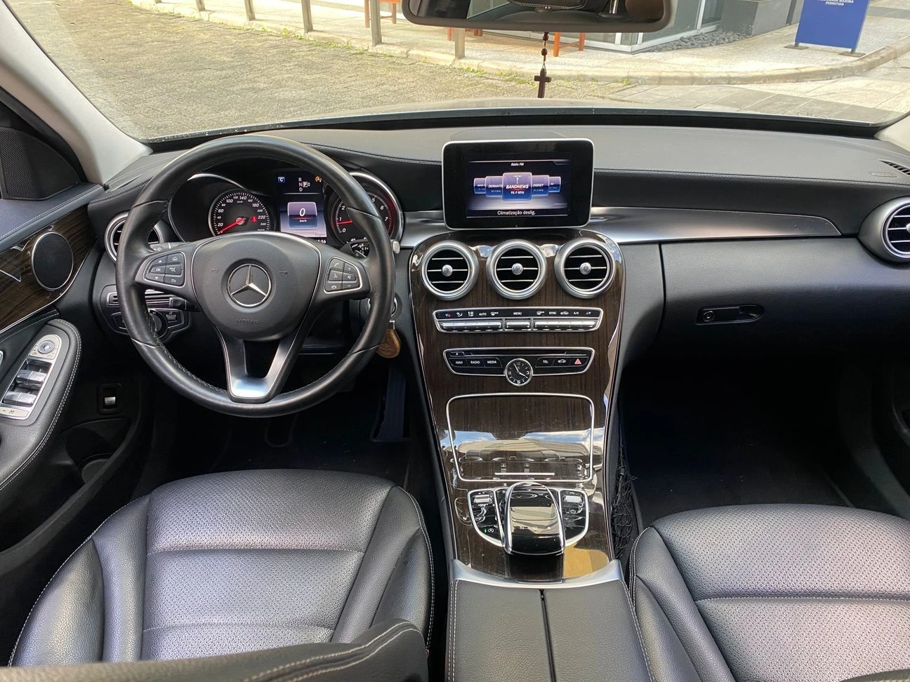 MERCEDES-BENZ C 180