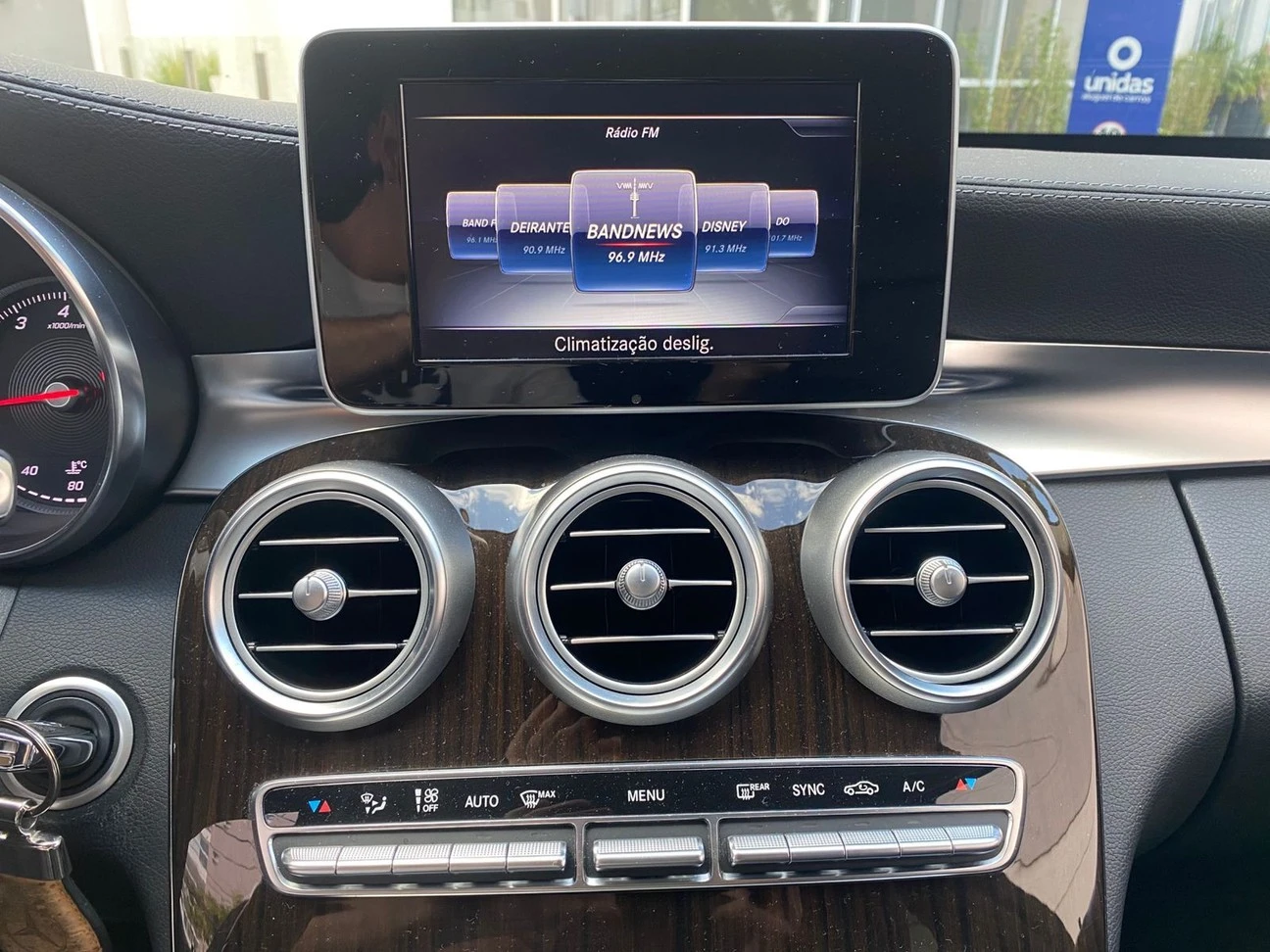 MERCEDES-BENZ C 180