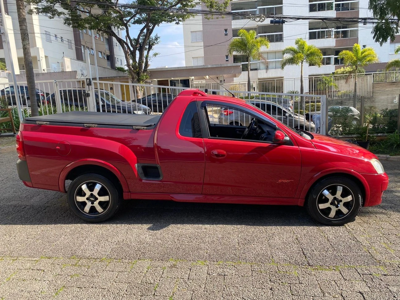 CHEVROLET MONTANA
