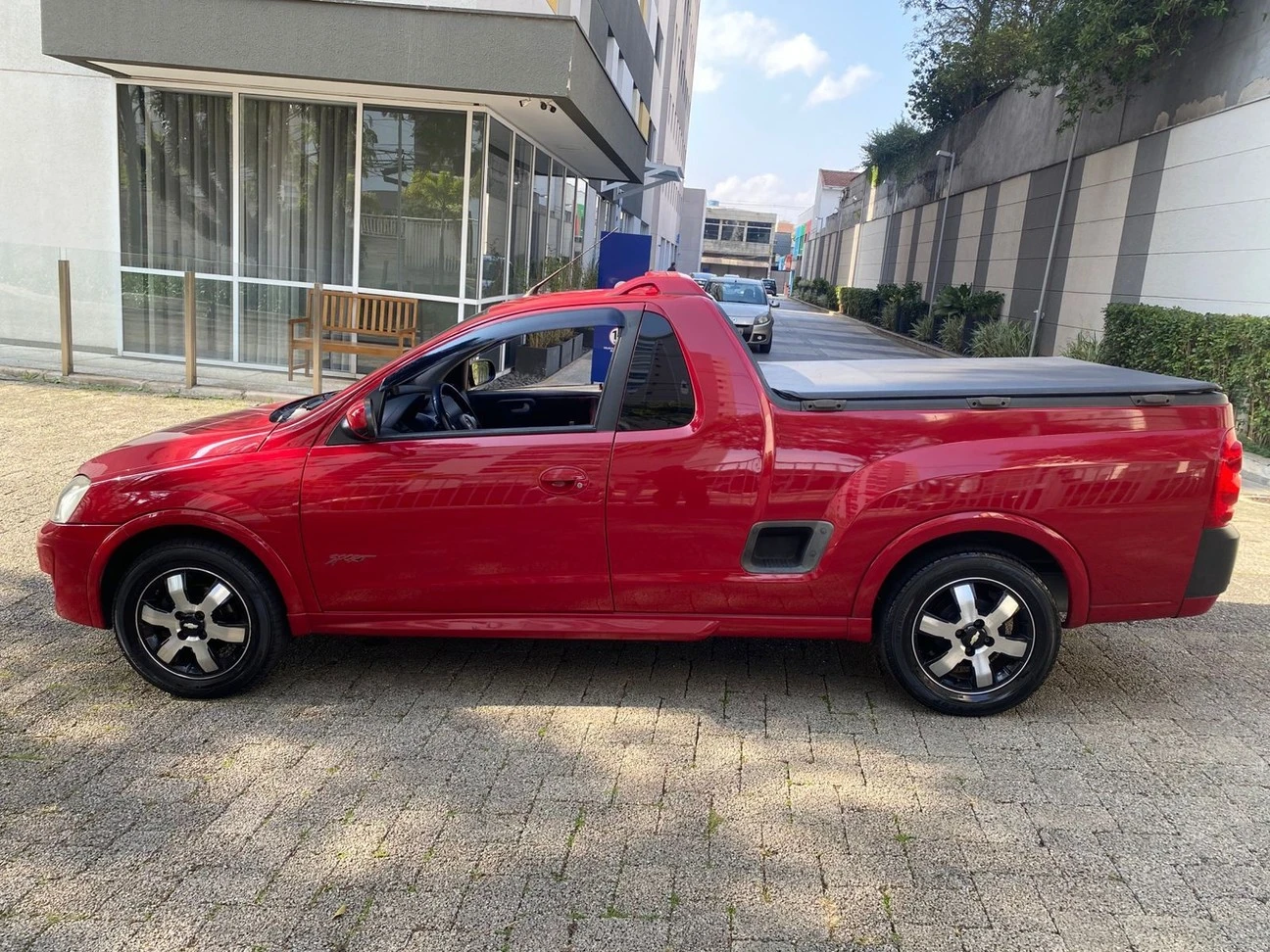 CHEVROLET MONTANA