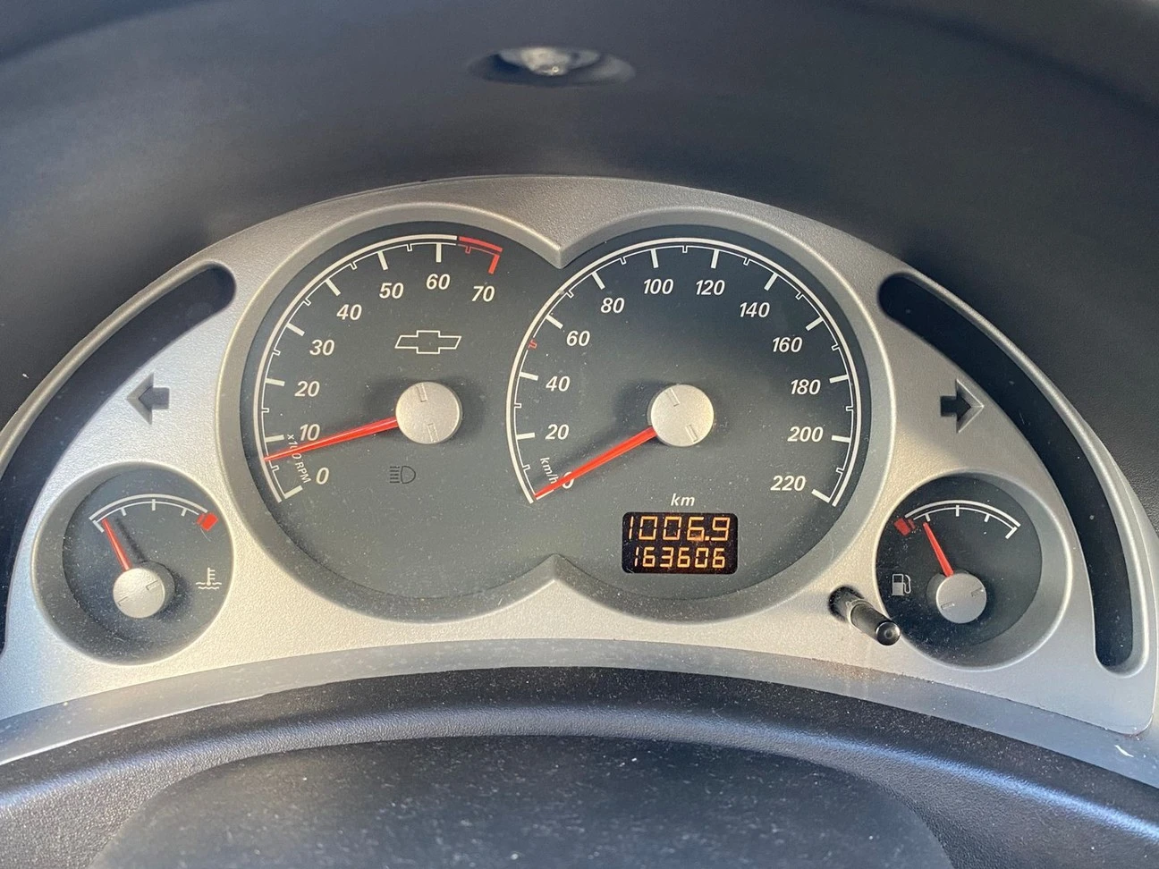 CHEVROLET MONTANA
